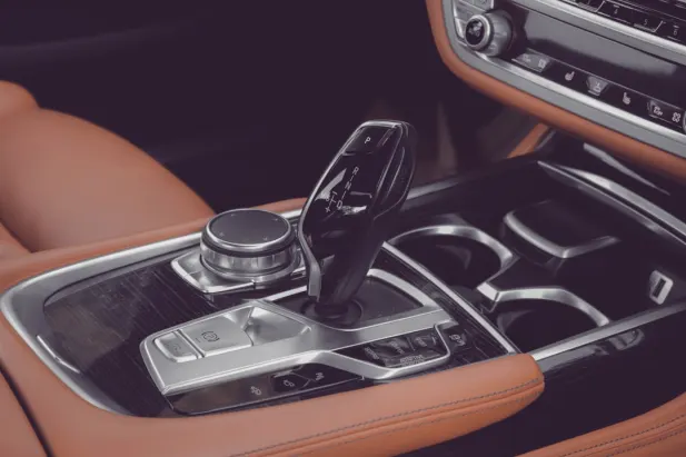 يونيسلوتس كازينو تطبيق أندرويد/آي أو إس